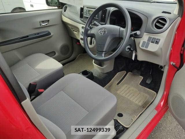 Toyota PIXIS EPOCH 2015 8807607-3