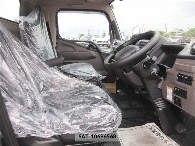 Mitsubishi CANTER 2025 8716764-5