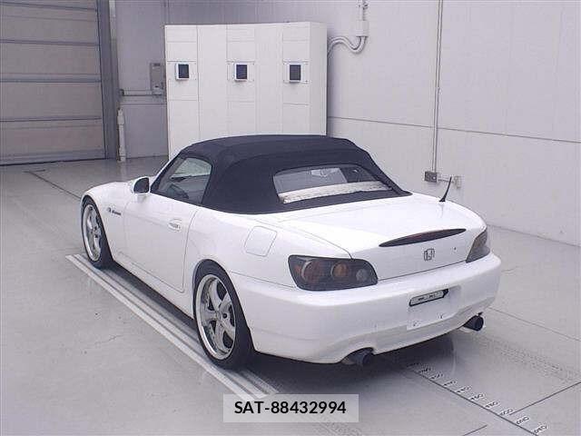 Honda S2000 2004 8748489-1