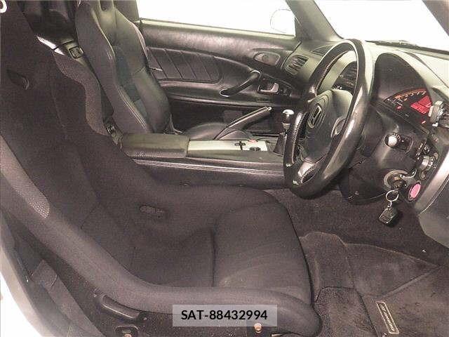 Honda S2000 2004 8748489-5