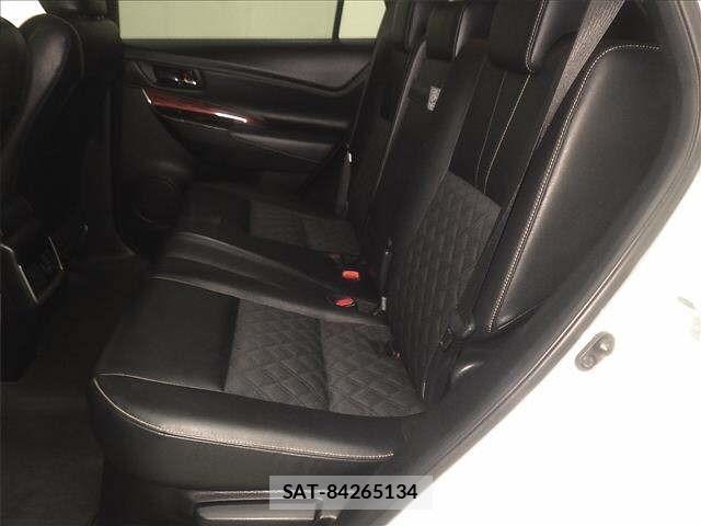 Toyota HARRIER 2014 8680398-7