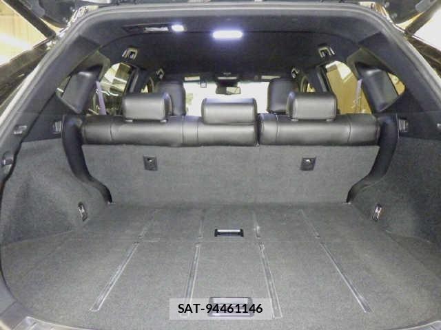 Toyota HARRIER 2015 8936002-9