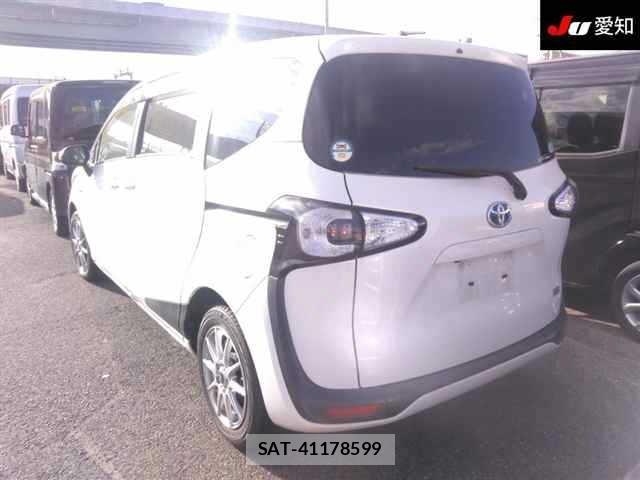 Toyota SIENTA 2016 8902847-1