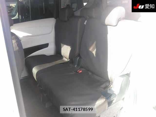 Toyota SIENTA 2016 8902847-4
