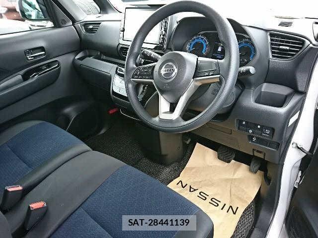 Nissan ROOX 2021 8898511-3