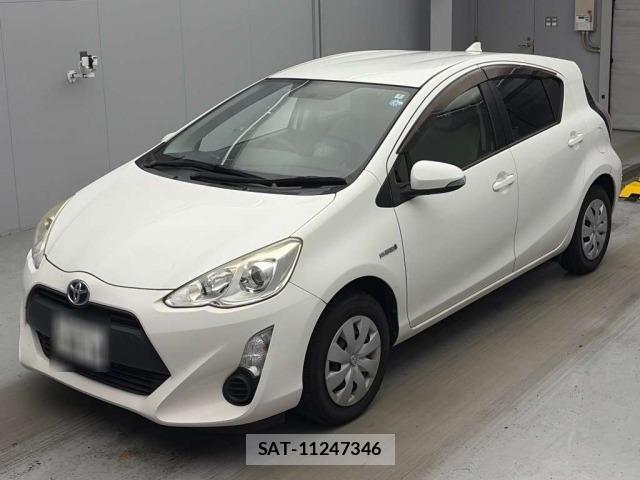 Toyota AQUA 2016 8763129-0