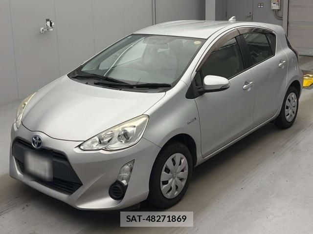 Toyota AQUA 2016 8862377-0