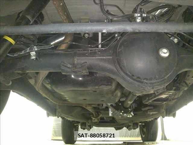 Suzuki JIMNY 2024 8748436-7