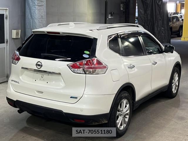 Nissan X-TRAIL 2015 8926357-5