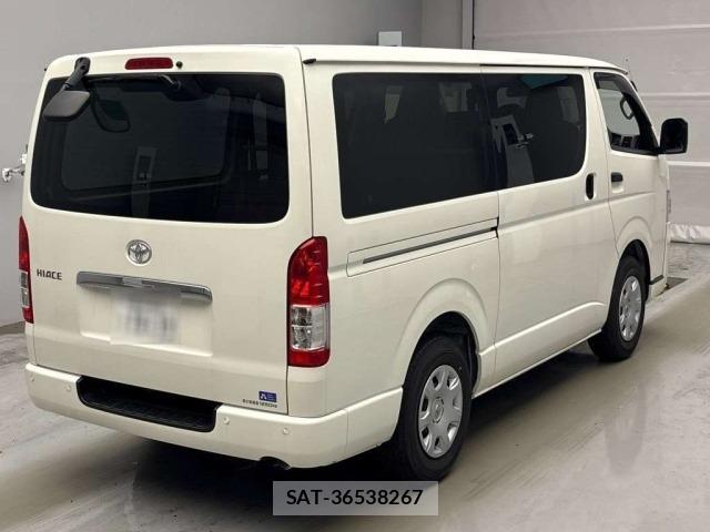 Toyota HIACE VAN 2025 8760009-1