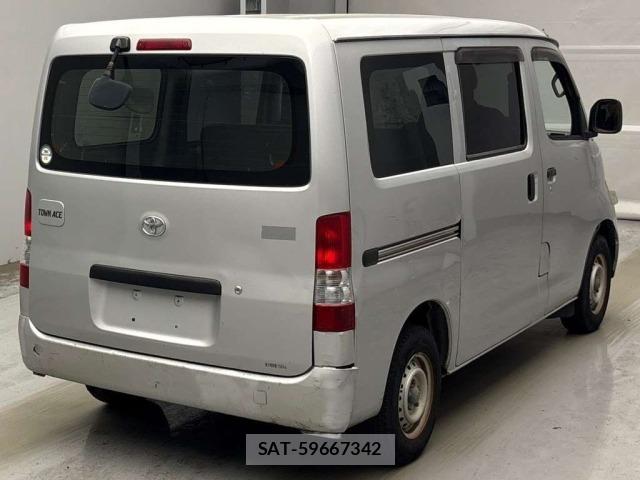 Toyota TOWNACE VAN 2016 8688014-1