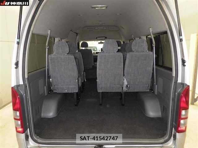 Toyota HIACE WAGON 2006 8915660-10