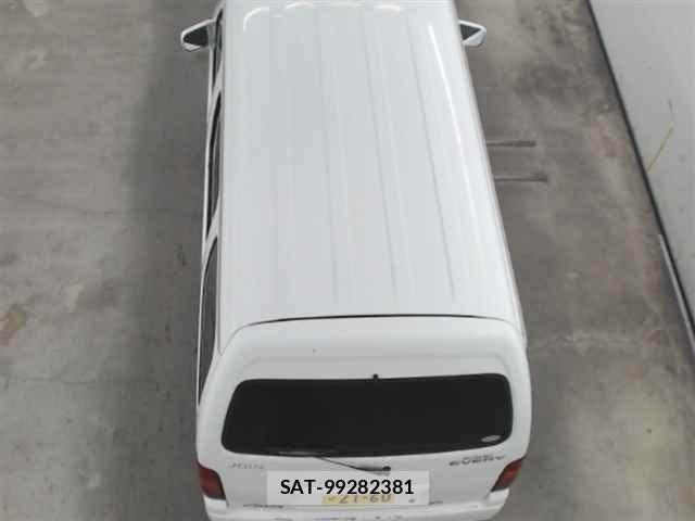 Suzuki EVERY 2003 8927640-10
