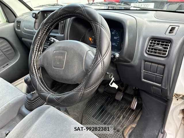 Suzuki EVERY 2003 8927640-3