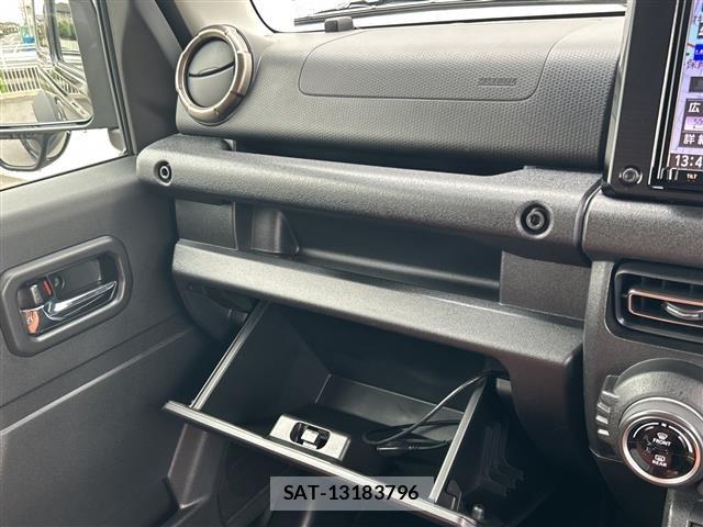 Suzuki JIMNY SIERRA 2020 8916665-5