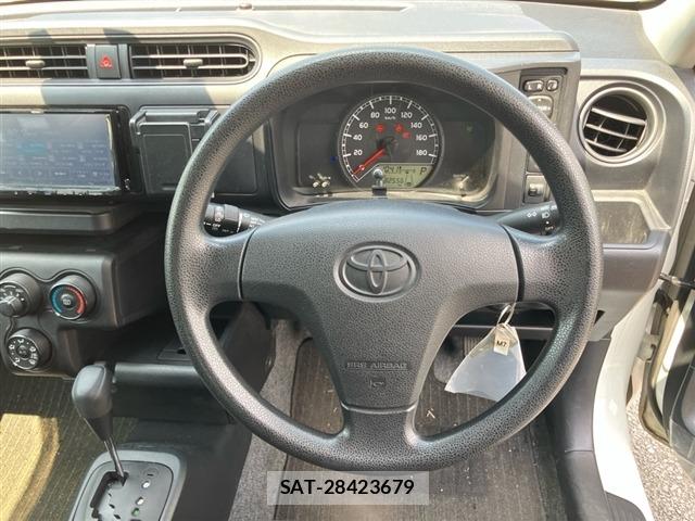 Toyota PROBOX VAN 2018 8759100-3