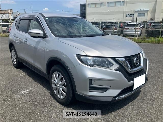 Nissan X-TRAIL 2017 8762926-0