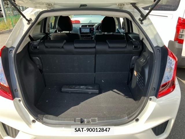 Honda FIT 2017 8862114-8