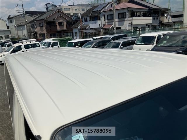 Toyota HIACE VAN 2018 8760065-11