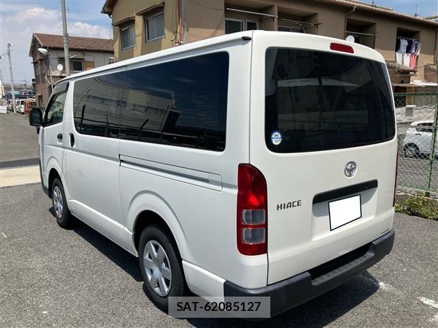 Toyota HIACE VAN 2021 8760076-1
