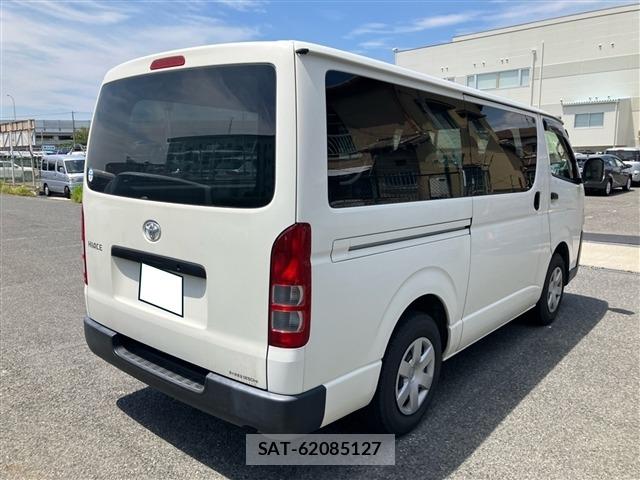 Toyota HIACE VAN 2021 8760076-9
