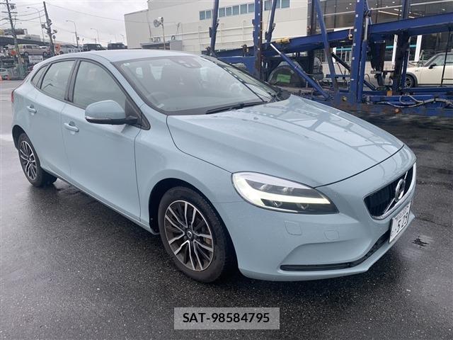 Volvo V40 2018 8862063-0