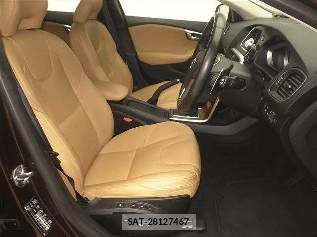 Volvo V40 2017 8776057-5