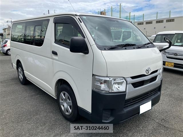 Toyota HIACE VAN 2020 8910142-0