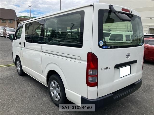 Toyota HIACE VAN 2020 8910142-1