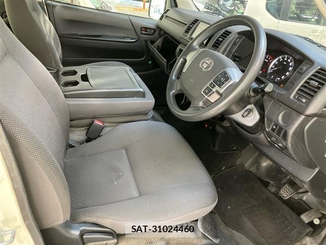 Toyota HIACE VAN 2020 8910142-5