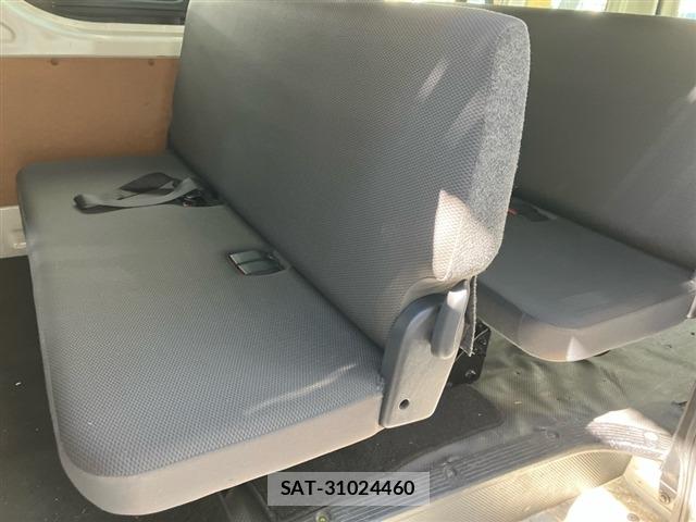 Toyota HIACE VAN 2020 8910142-6