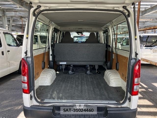 Toyota HIACE VAN 2020 8910142-8