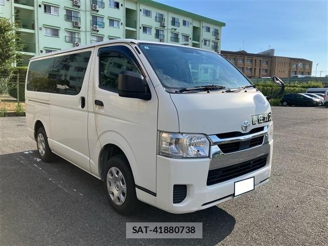 Toyota HIACE VAN 2020 8910145-0
