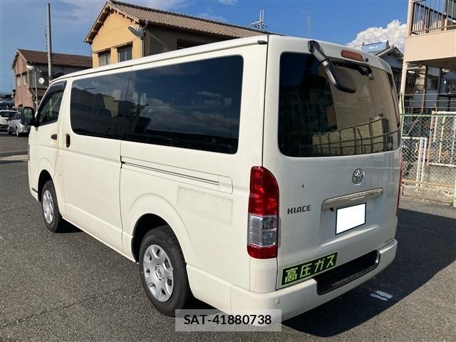 Toyota HIACE VAN 2020 8910145-1