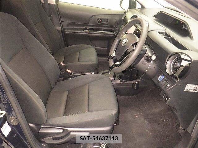 Toyota AQUA 2018 8949819-5