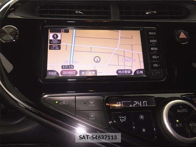 Toyota AQUA 2018 8949819-6