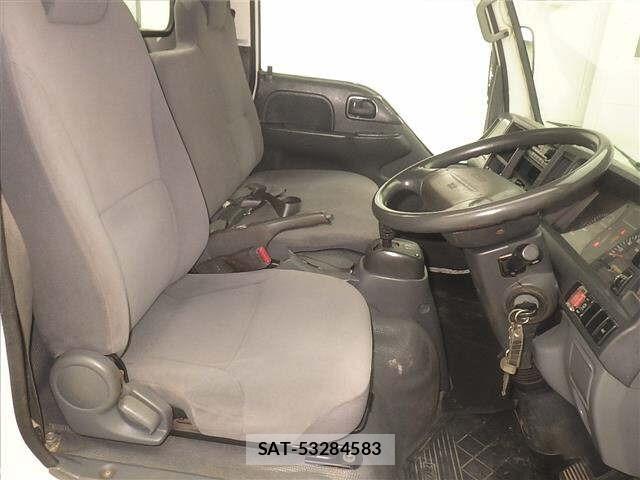 Mazda TITAN 2011 8845862-5