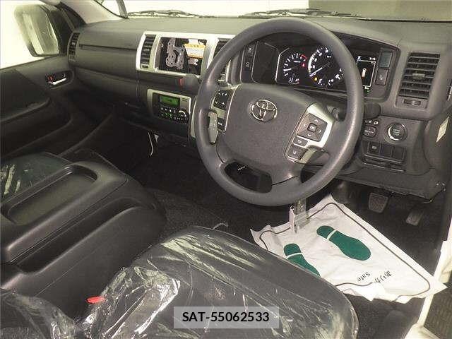 Toyota HIACE VAN 2026 8759973-3