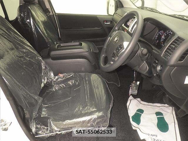 Toyota HIACE VAN 2026 8759973-5