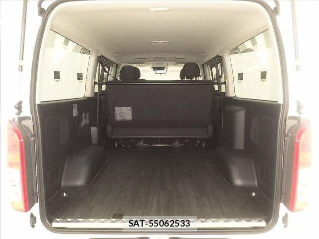 Toyota HIACE VAN 2026 8759973-7