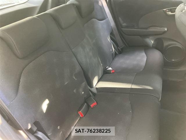 Honda FIT 2013 8919784-6