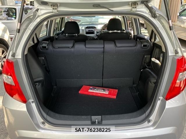 Honda FIT 2013 8919784-8