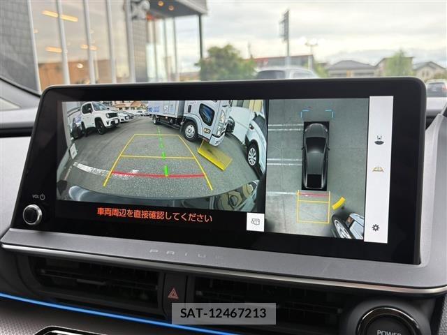 Toyota PRIUS 2023 8735325-11