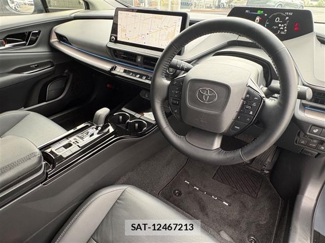 Toyota PRIUS 2023 8735325-15