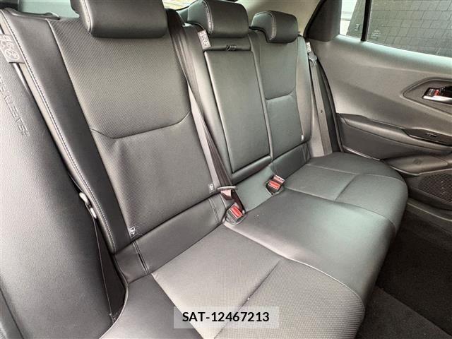 Toyota PRIUS 2023 8735325-19
