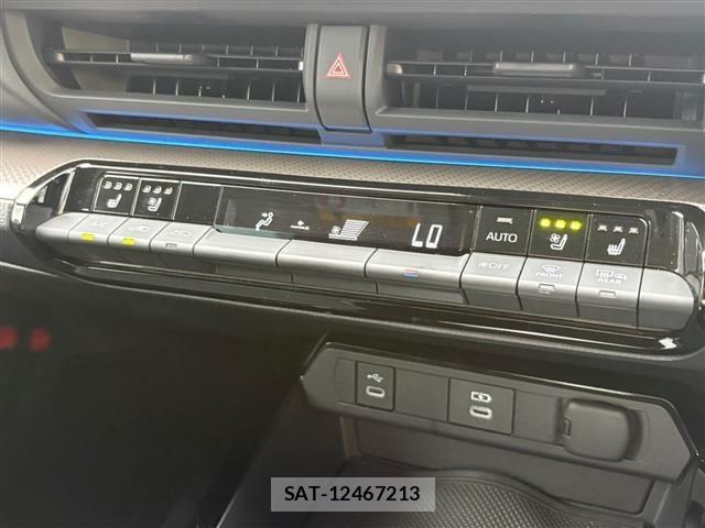 Toyota PRIUS 2023 8735325-2