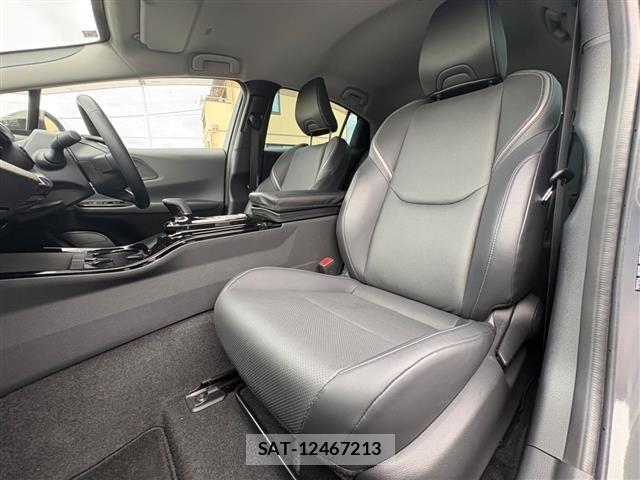 Toyota PRIUS 2023 8735325-3