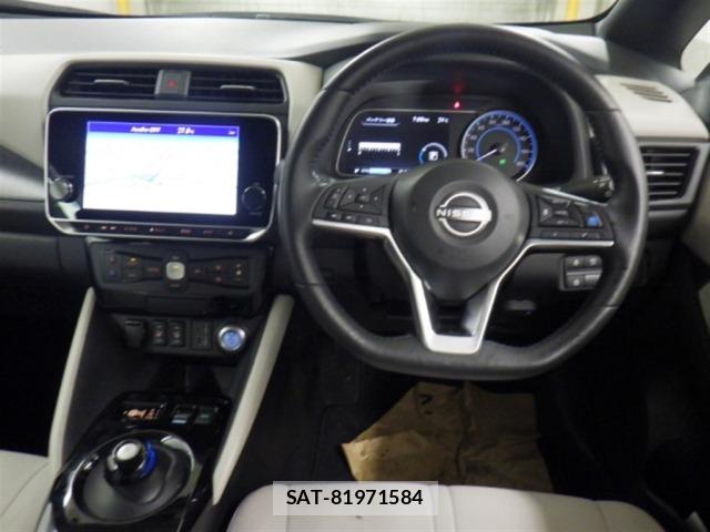 Nissan LEAF 2022 8824979-5