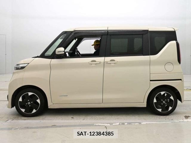 Nissan ROOX 2022 8898599-4