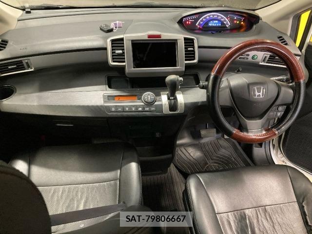 Honda FREED 2012 8821923-3